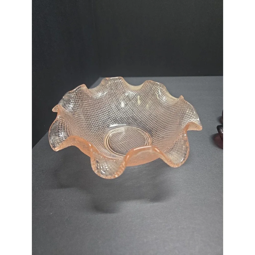 Vintage Colony Waffle Glass Nesting Bowls Set of 3 Pink Amber‎ Purple Ruffled